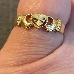 Claddaghs Ring